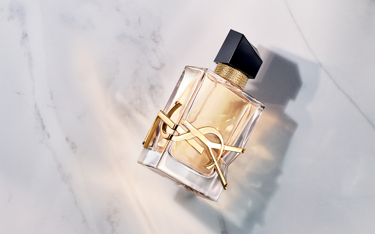 Bon plan: Échantillon gratuit du parfum « Libre » Yves Saint Laurent