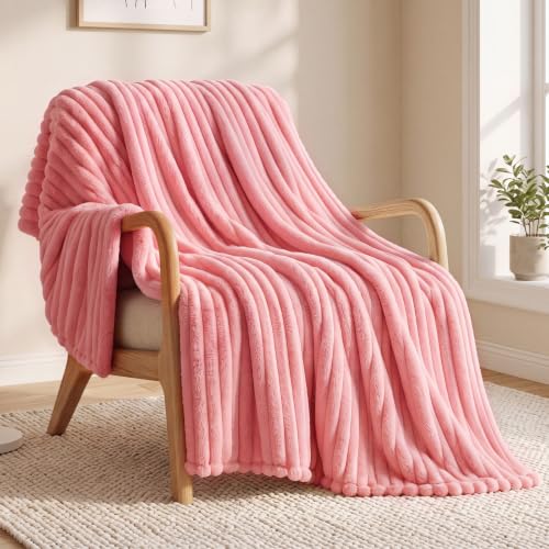 WOLTU Couverture, Plaid Polaire, en Flanelle Côtelée, 230x270 cm, Rose | 350 g/m², Moelleux, Léger, pour Lit, Canapé, Voyage, Utilisation pour Toute S
